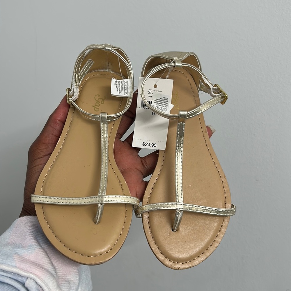 ⭐️ Gap Sandals ⭐️